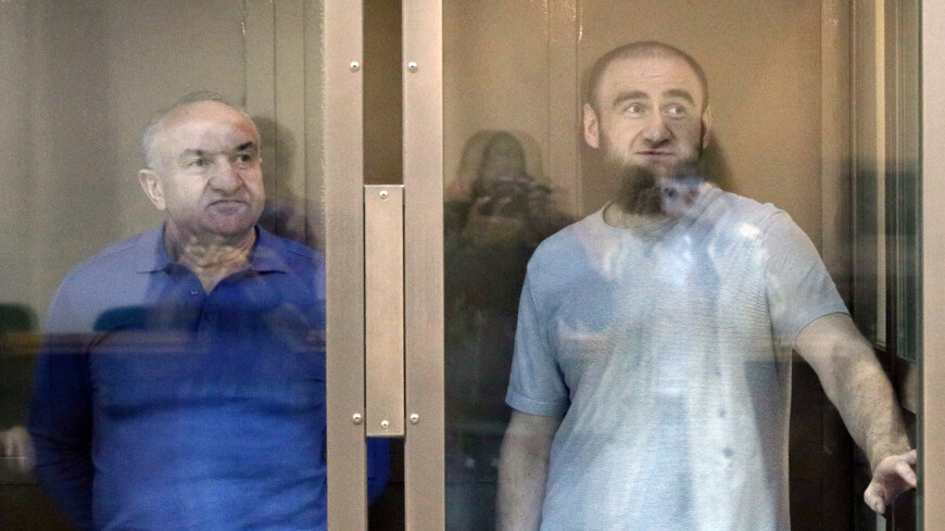 Присяжные признали экс-сенатора Арашукова и его отца виновными в организации убийств