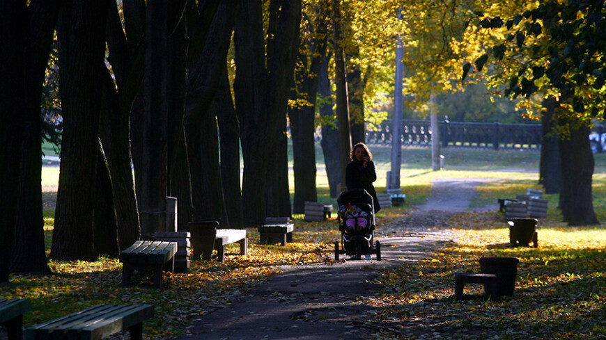 Фото: Виталий Залесский, &quot;«Мир 24»&quot;:http://mir24.tv/, семья, осень, мама