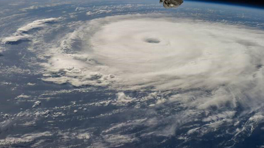Фото: &quot;NASA&quot;:https://www.nasa.gov/, тайфун, циклон, шторм, ураган