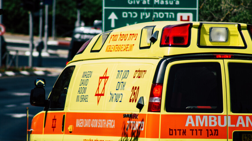 В Иерусалиме автомобиль въехал в толпу пешеходов: пять человек ранены