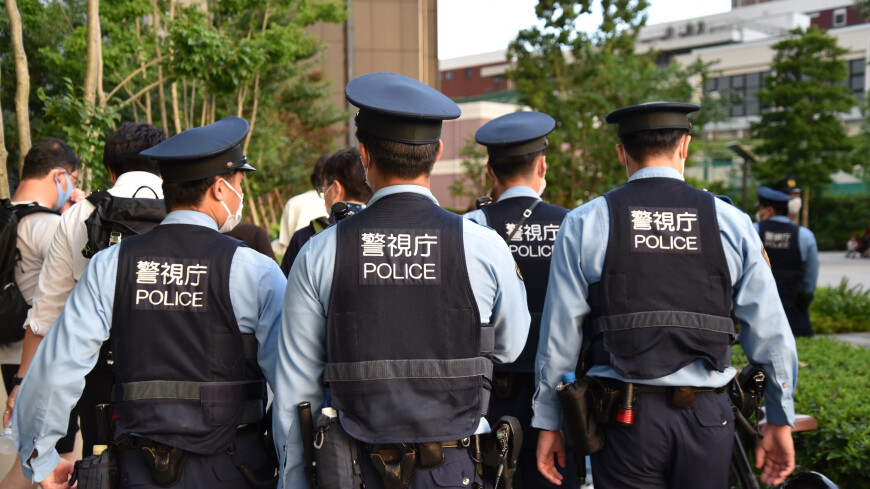 Из дома устроившего взрыв рядом с премьером Японии изъяли вещество, похожее на порох