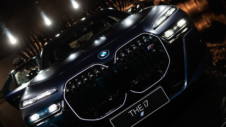 Цена мороженого: концерн BMW подешевел на €2 млрд после скандала на автосалоне в Шанхае