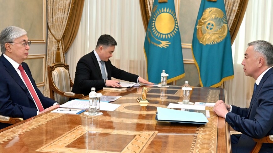 Токаев поручил активизировать работу по стабилизации цен на значимые продукты в Казахстане
