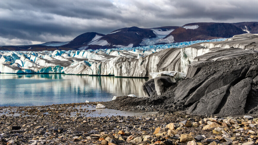 Микрометеориты с неизвестной структурой нашли в ледниках Новой Земли