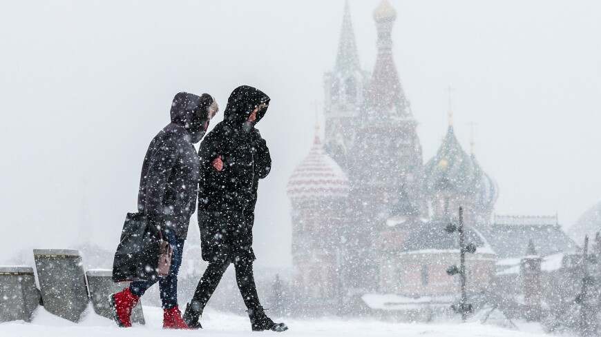 Снегопад века: синоптики объявили «оранжевый» уровень опасности в Москве
