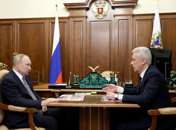 Собянин доложил Путину о завершении строительства большой кольцевой линии метро