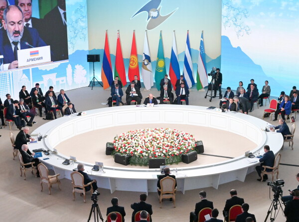 Главы правительств стран ЕАЭС обсудили в Алматы энергетику, экономику и продбезопасность