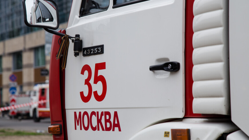 Пожар на складе у площади Киевского вокзала 