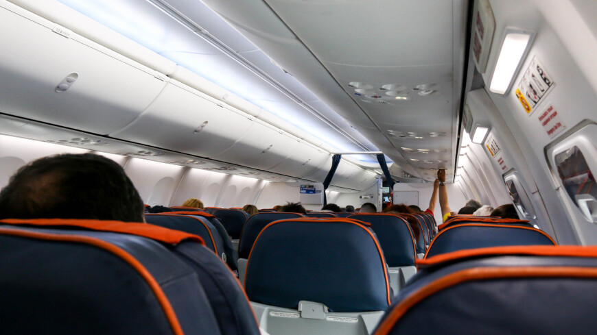 Пассажир рейса Москва – Казань разделся и вышел из самолета перед вылетом