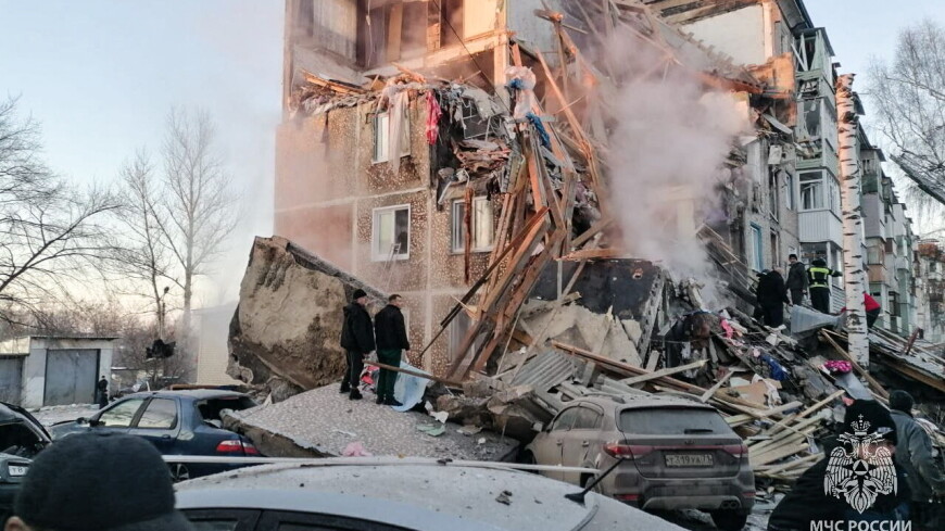 Пять человек спасли из-под завалов рухнувшего подъезда в Ефремове