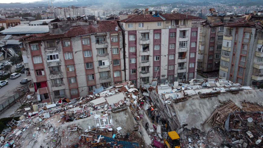 Эрдоган посетит пострадавшие от разрушительного землетрясения в Турции регионы