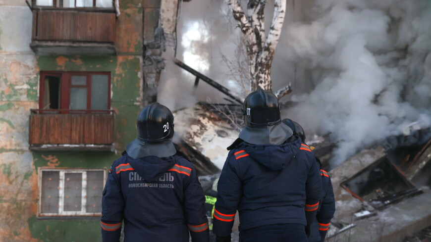 Пожар на месте взрыва бытового газа в Новосибирске потушен