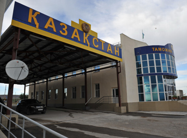 Новые правила въезда для иностранцев ввели в Казахстане