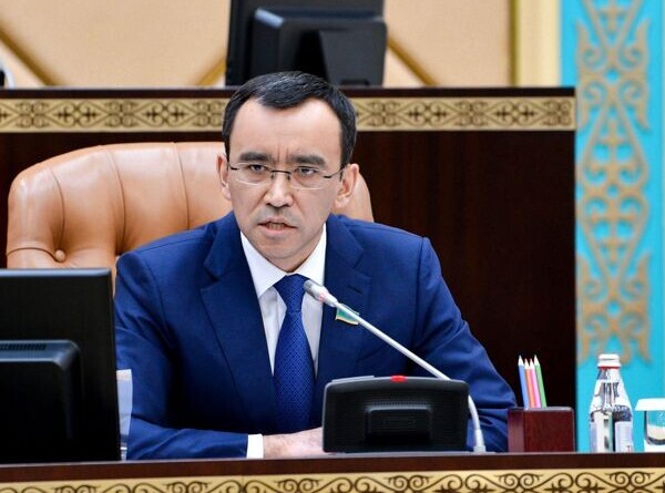 Маулен Ашимбаев избран спикером Сената Казахстана