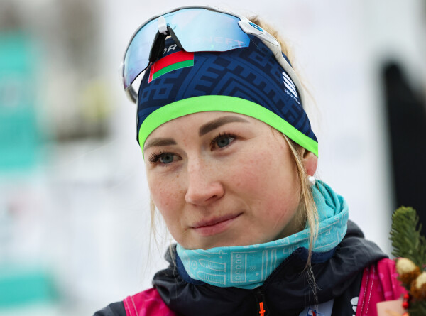 Белоруска Алимбекова победила в гонке преследования на этапе Кубка Содружества по биатлону