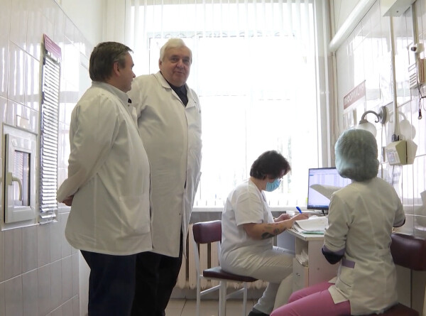 Академия наук Беларуси впервые признала «Ученым года» врача