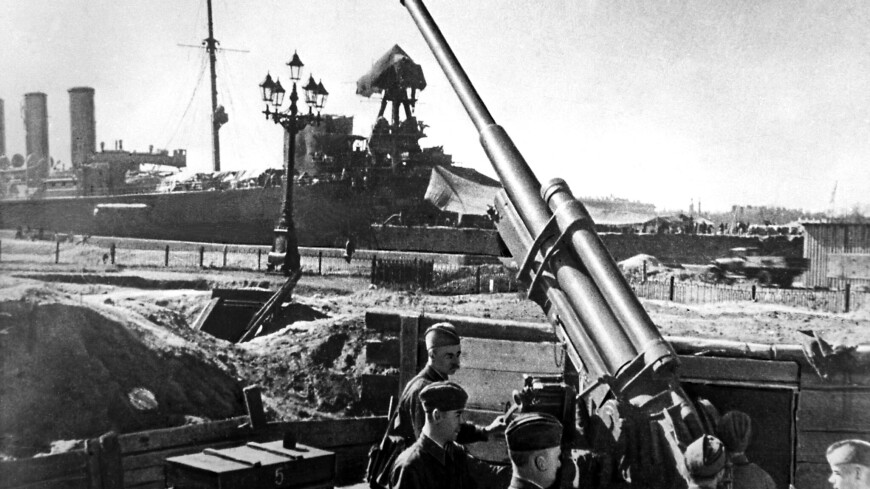 Исторический форум в Петербурге посвятили битве за Ленинград