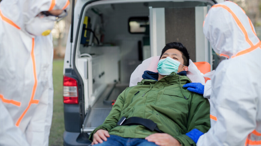 За месяц в Китае умерло от коронавируса 60 тысяч человек