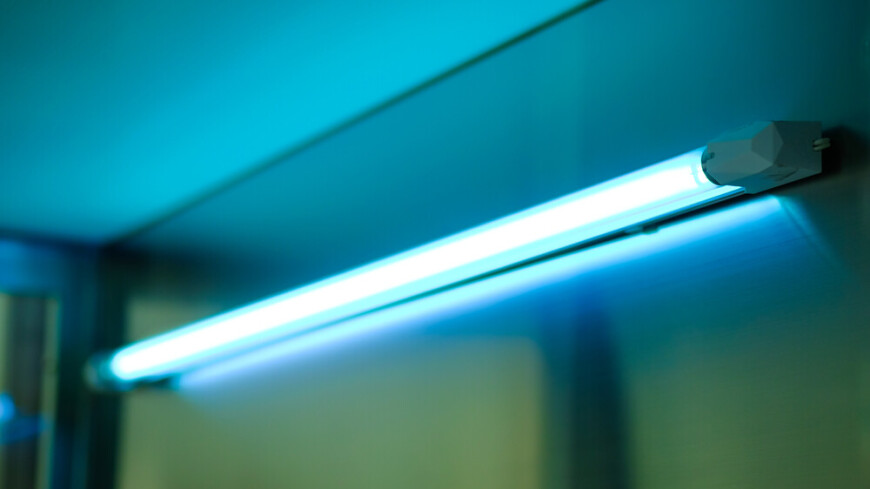 Ученые: УФ-лампы для дезинфекции помещений могут ухудшить качество воздуха