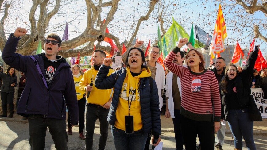 Сразу три забастовки охватили Барселону