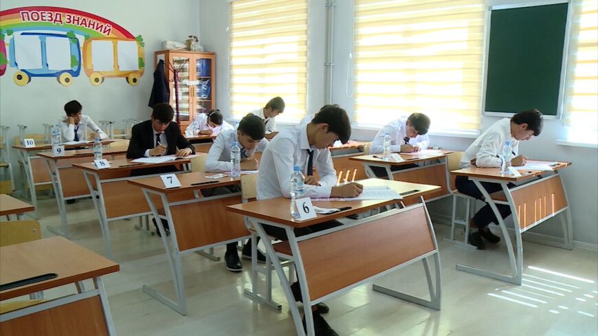 Вступительные экзамены начались в Таджикистане