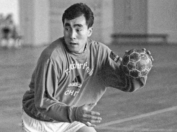 Таланту Дуйшебаеву &ndash; 55: как спортсмен стал одним из лучших гандболистов в мировой истории