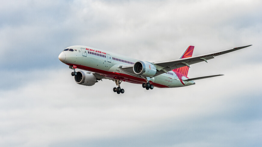 Отремонтированный самолет Air India вылетел из Магадана в Дели
