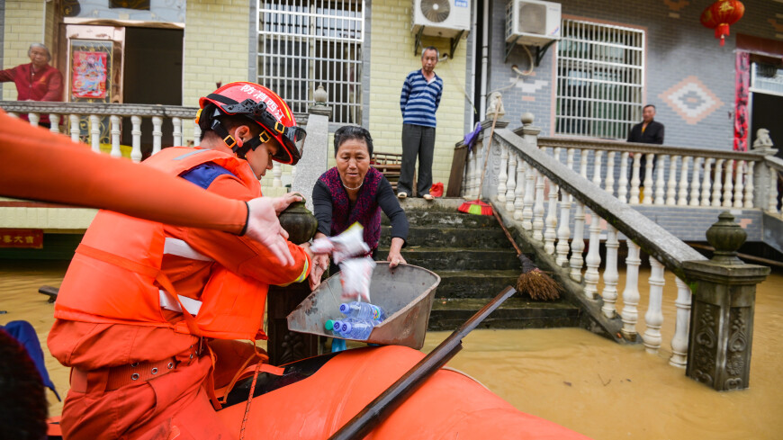 Более 100 населенных пунктов затопило в Китае из-за сильных дождей