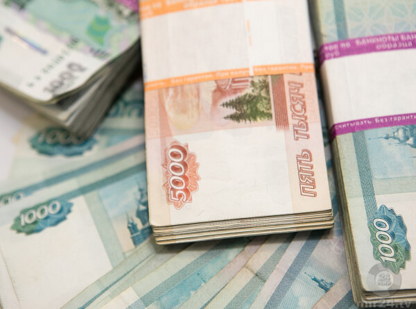 Четвероклассники нашли и вернули владелице 55 тысяч рублей