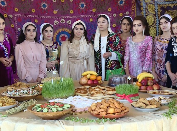 Встретить Навруз с полным погружением в среду: пять причин приехать на главный праздник весны в Таджикистан