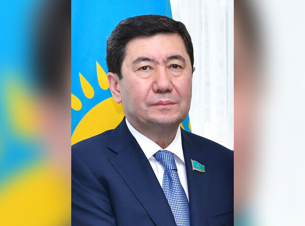 Ерлан Кошанов снова избран председателем Мажилиса Казахстана