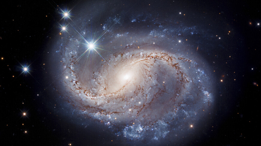 переменные звезды-цефеиды, звезды, созвездие Дельфина, спиральная галактика NGC 6956, галактика с перемычкой, вселенная, космос