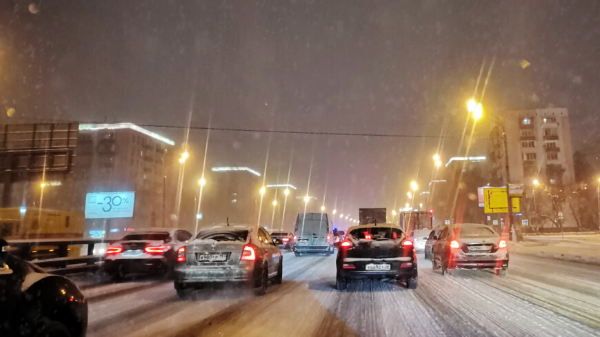 час-пик, дороги зимой, пробки зимой, пробка, машина зимой, снег, Ярославское шоссе, дорожный затор, машины, автомобили