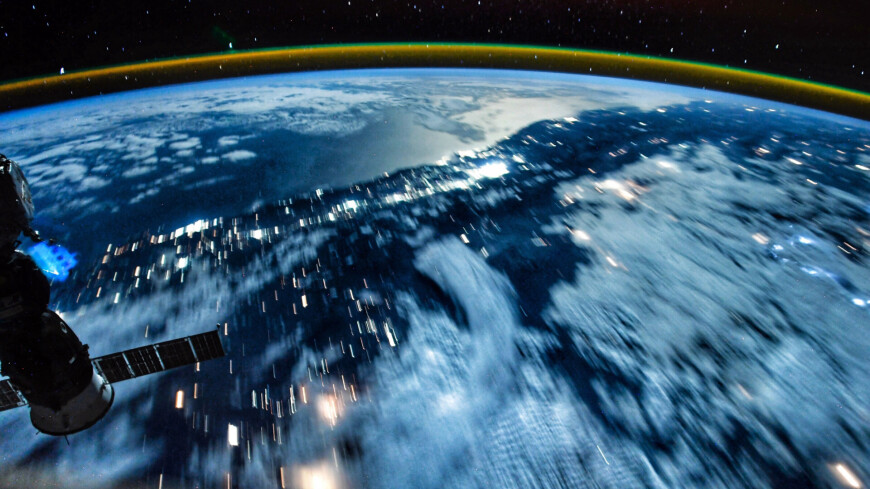 Экспедиция МКС-67, космос, атмосфера, земля