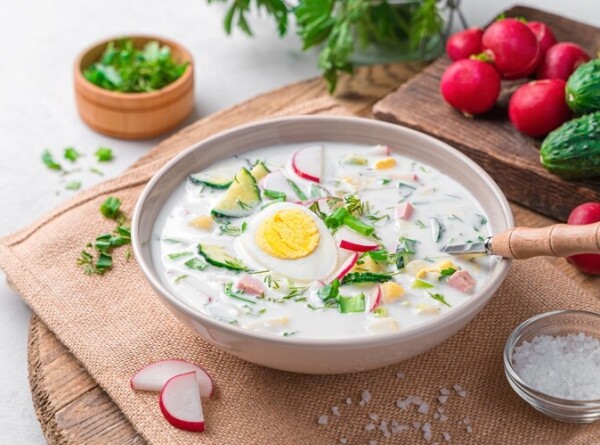 День окрошки: какие ингредиенты понадобятся для приготовления летнего супа?