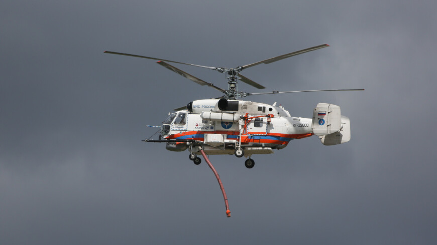 К тушению пожара в подмосковном Дзержинском приступили вертолеты Ка-32
