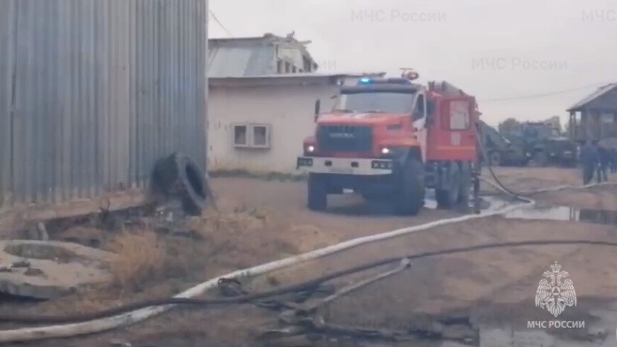 Пилорама загорелась под Иркутском на площади 400 квадратных метров