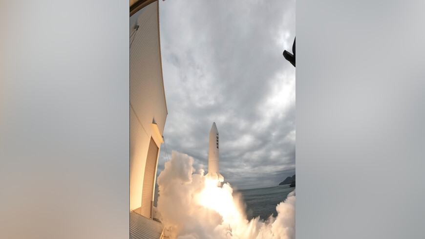 Южнокорейские СМИ: Выпущенная КНДР космическая ракета пропала с радаров