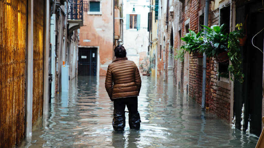 Циклон затопил юг Европы: в Италии проводят эвакуацию, в Хорватии строят баррикады