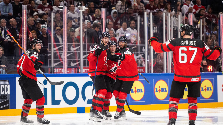 Сборная Канады по хоккею обыграла команду Латвии и вышла в финал чемпионата мира