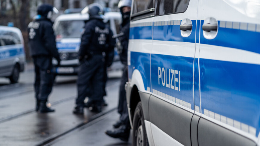 Жертвами стрельбы на заводе Mercedes в Германии стали два человека