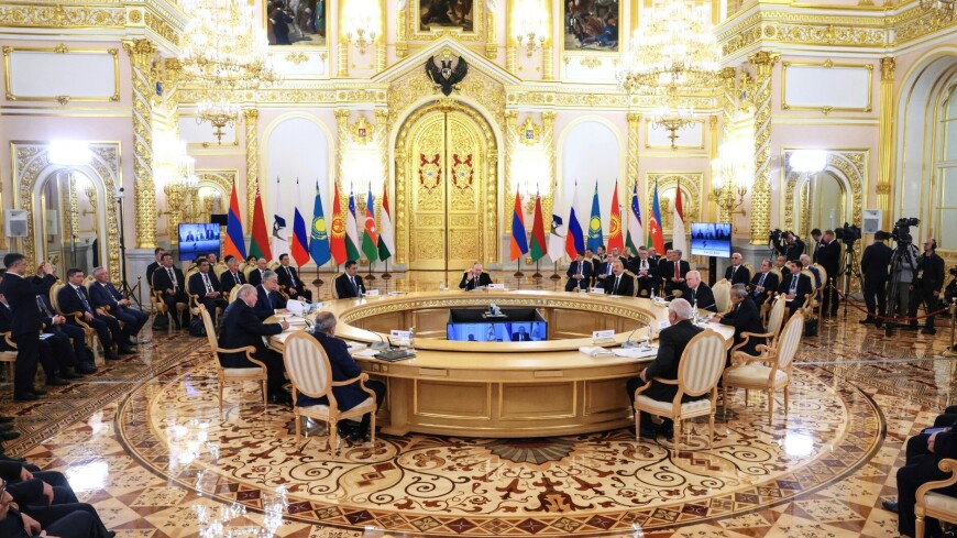 «Евразийство начиналось на кухне у Путина»: самое интересное с саммита ЕАЭС, впервые собравшего сразу 10 глав государств