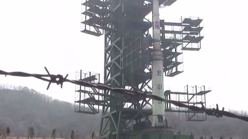 Скриншот &quot;«МИР 24»&quot;:http://mir24.tv/, ядерное оружие, кндр, северная корея, баллистическая ракета, запуски