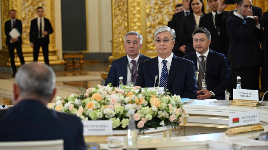 Токаев: Казахстан готов стать центром евразийской промышленной кооперации
