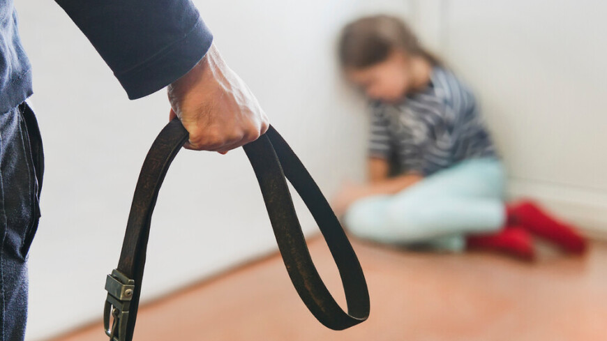 Психолог перечислила опасные последствия физического наказания детей
