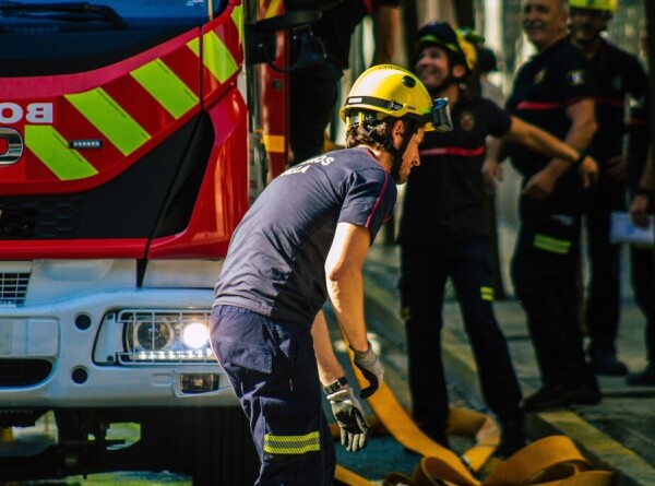 Около 20 человек пропали без вести при пожаре в ночном клубе в Испании