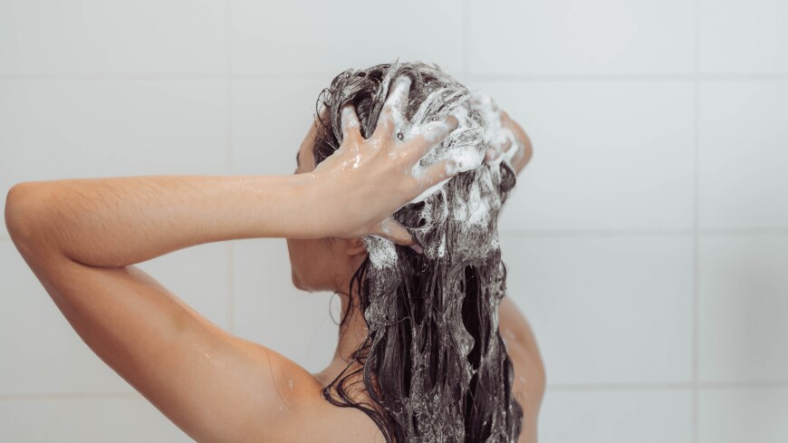 Когда лучше мыть голову? Совет экспертов
