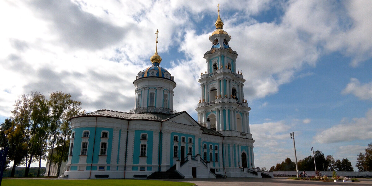 Богоявленский собор на площади 1905 года