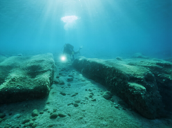 Храм Афродиты нашли под водой у берегов Египта