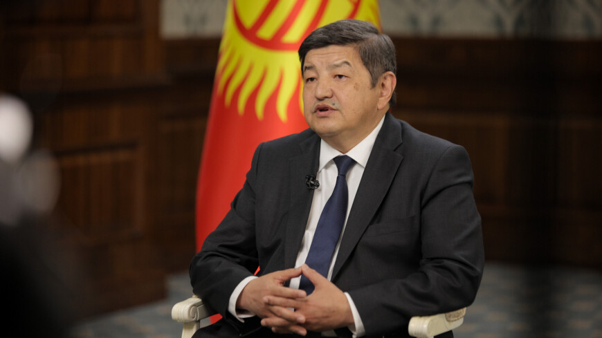 председатель кабинета министров Кыргызстана Акылбек Жапаров